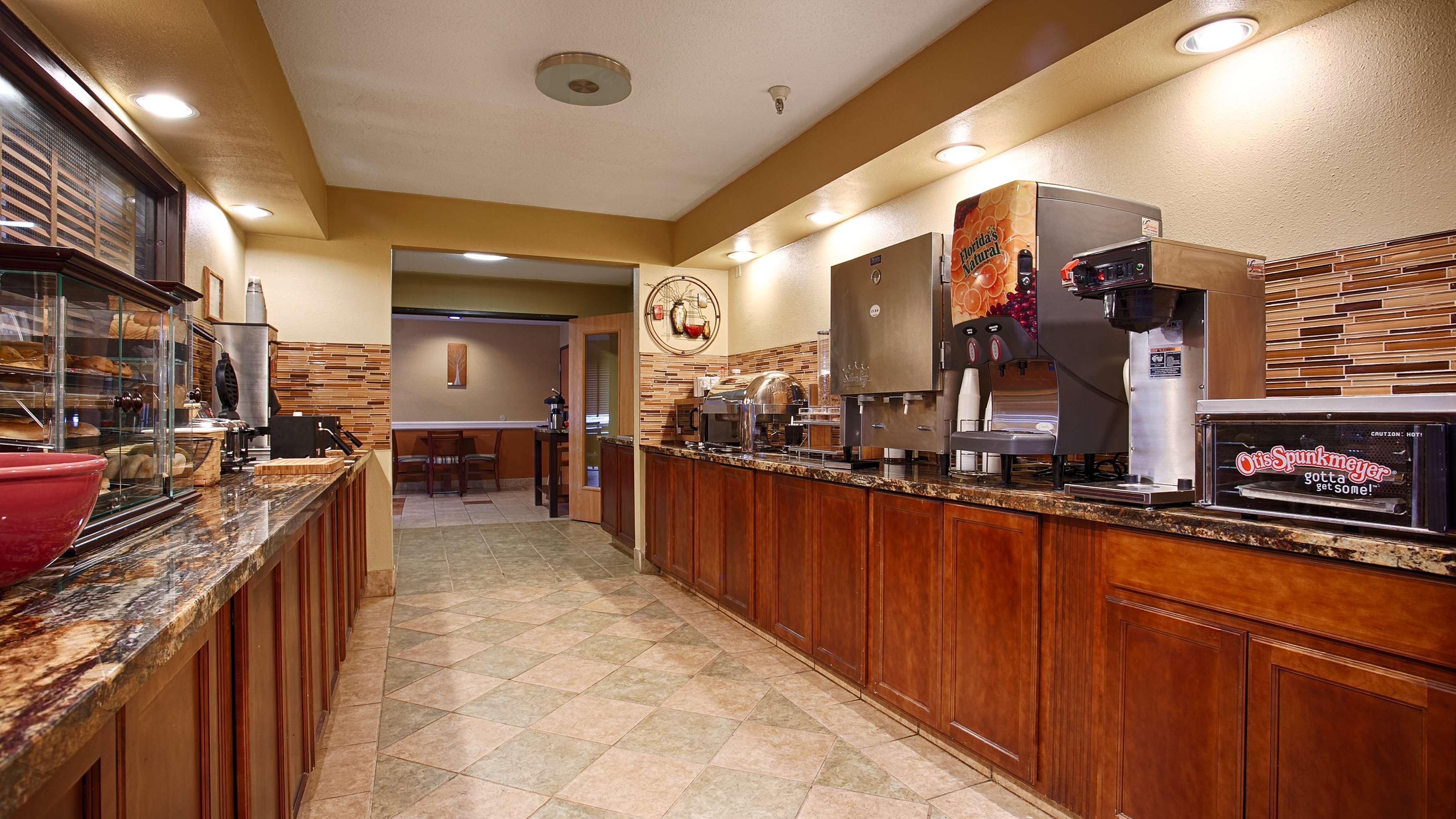 Best Western Alexandria Inn Extérieur photo