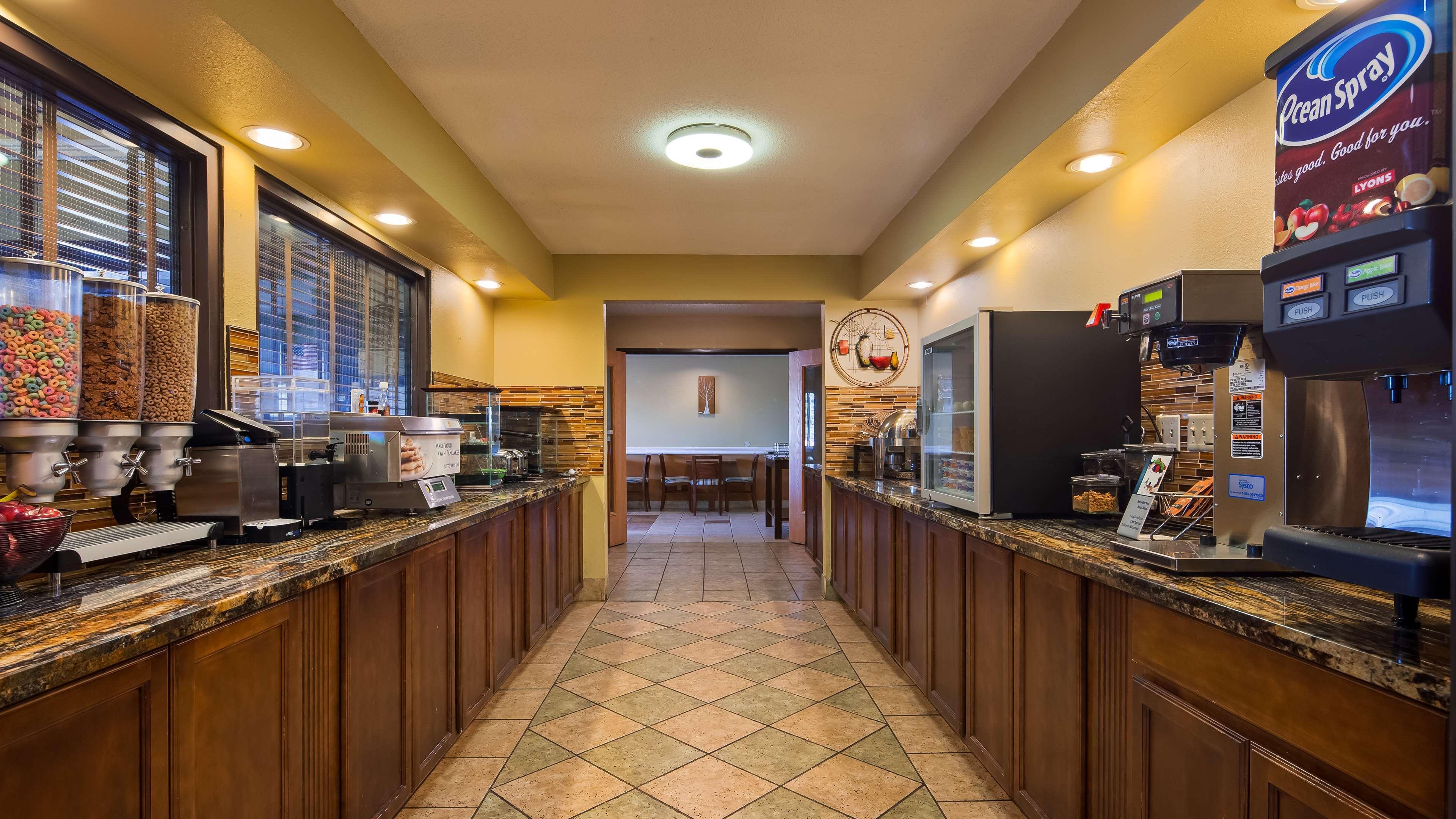 Best Western Alexandria Inn Extérieur photo